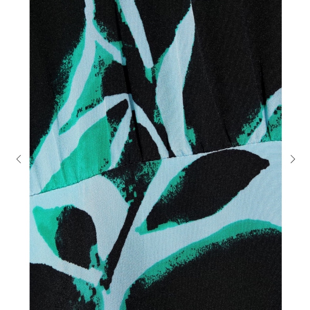 Bliss Gathered Printed Silk Crepe De Chine Midi Dress from DIANE VON FURSTENBERG - Picture 3 of 10